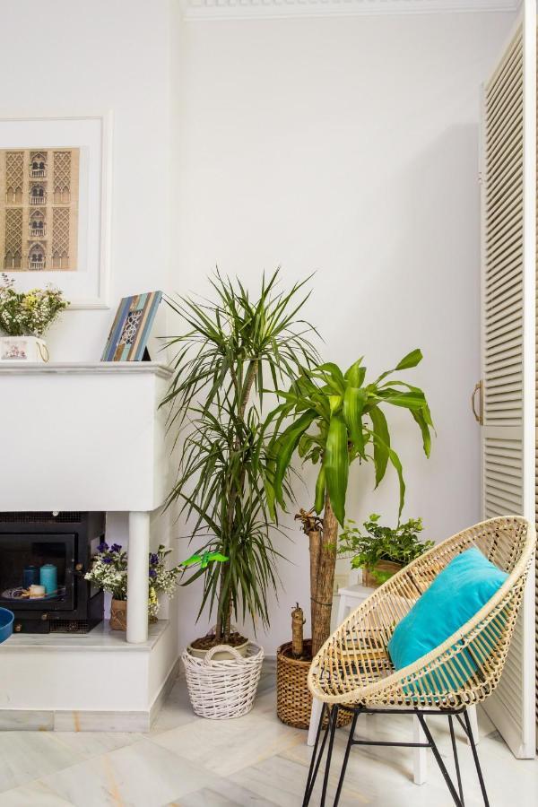 Magico Apartamento En Casa Palacio Del Siglo XVII Sevilla Exteriör bild