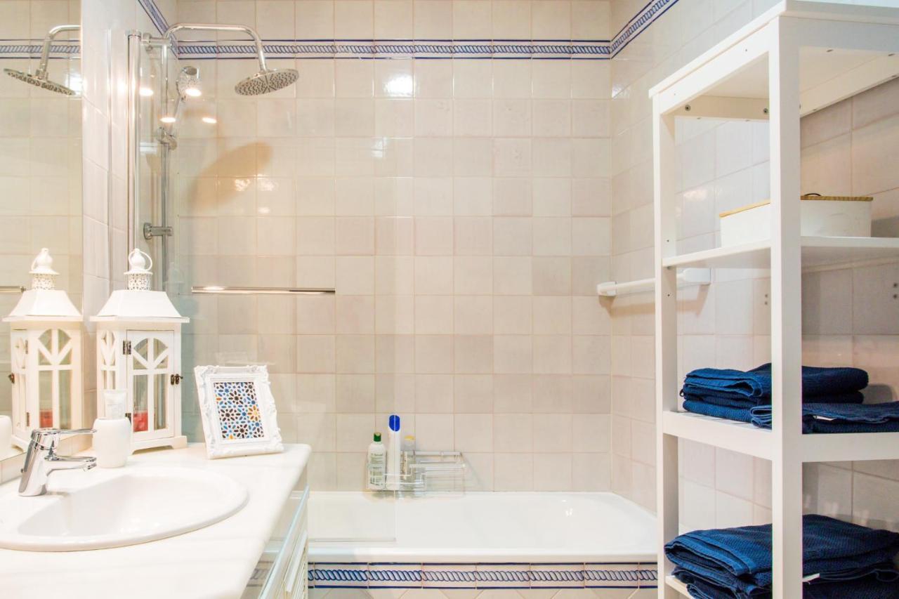 Magico Apartamento En Casa Palacio Del Siglo XVII Sevilla Exteriör bild